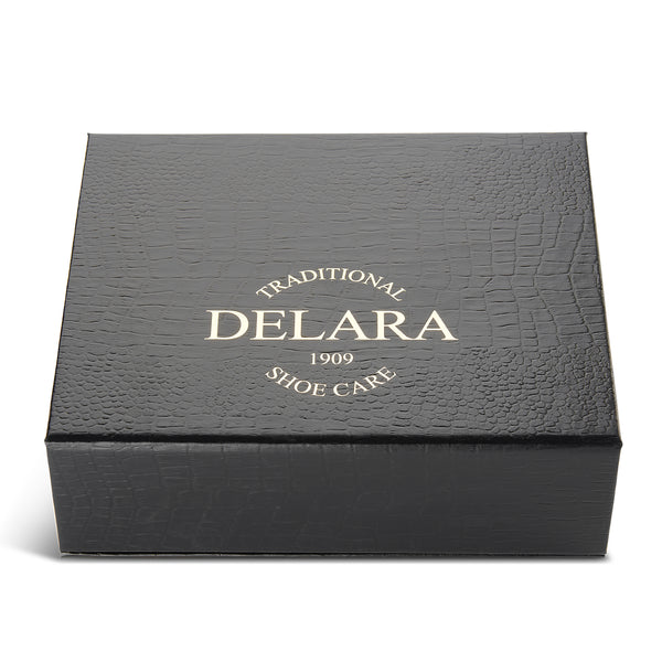 DELARA 8-teiliges, exklusives Schuhputzset mit Intensiver Lederpflege in schwarz und farblos in schwarzer Box mit Goldprägung