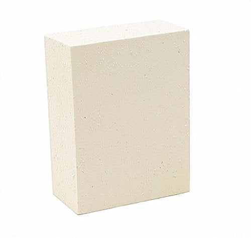 DELARA 12-teiliges Schuhputz-Set mit drei Dosen Intensiver Lederpflege, Holzbürsten mit Naturborsten, Poliertuch und Schwamm